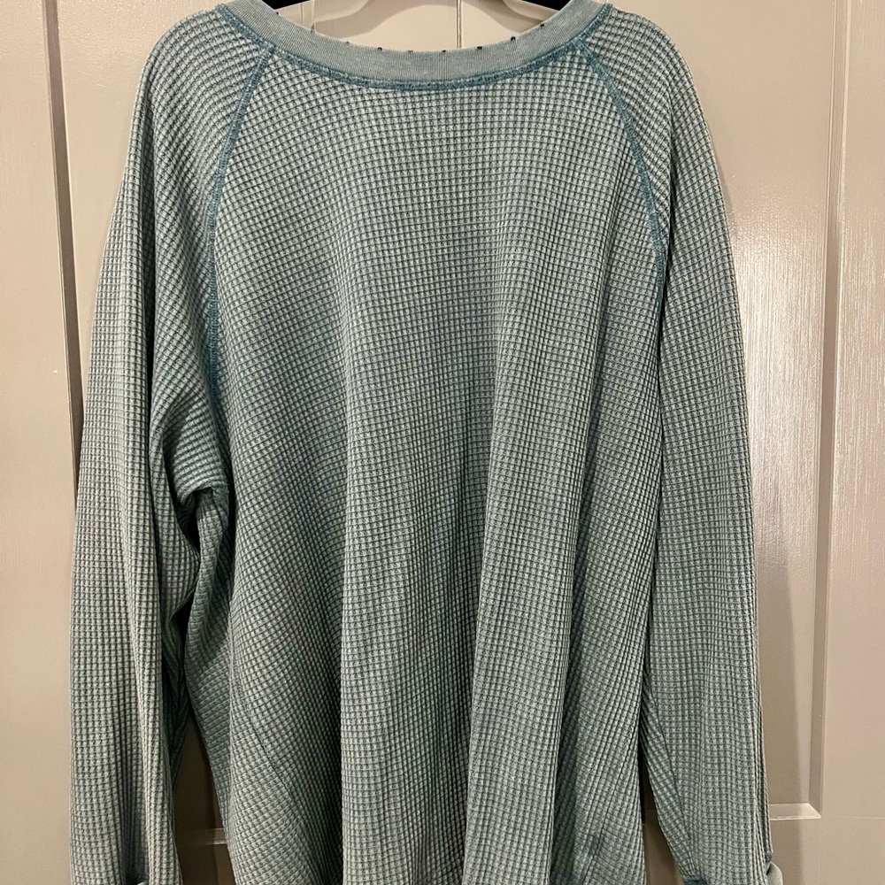 Comfy No Boundaries Men's Light Teal Crewneck Sweatshirt. Natural worn look.